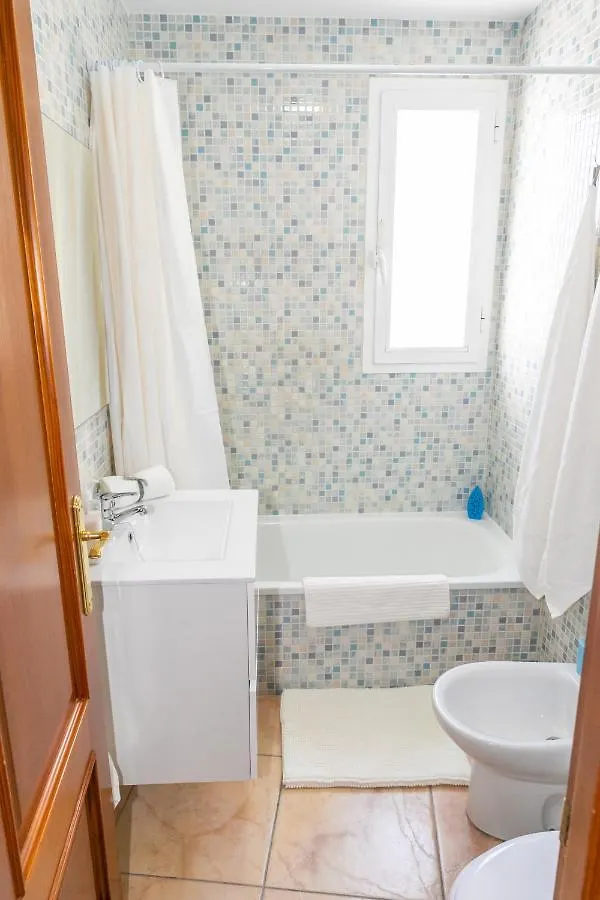 Apartamento Playa Chica بارباتي شقة